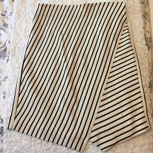 NWT LOFT Petite Cream & Black Angled Skirt