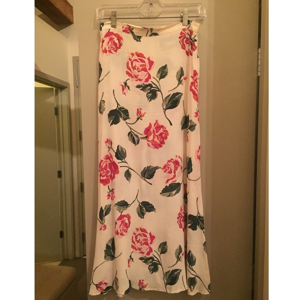 RESERVED for @_oliviaroberts