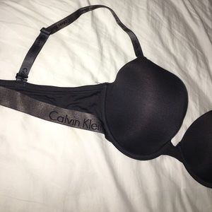 NEW Calvin Klein logo bra