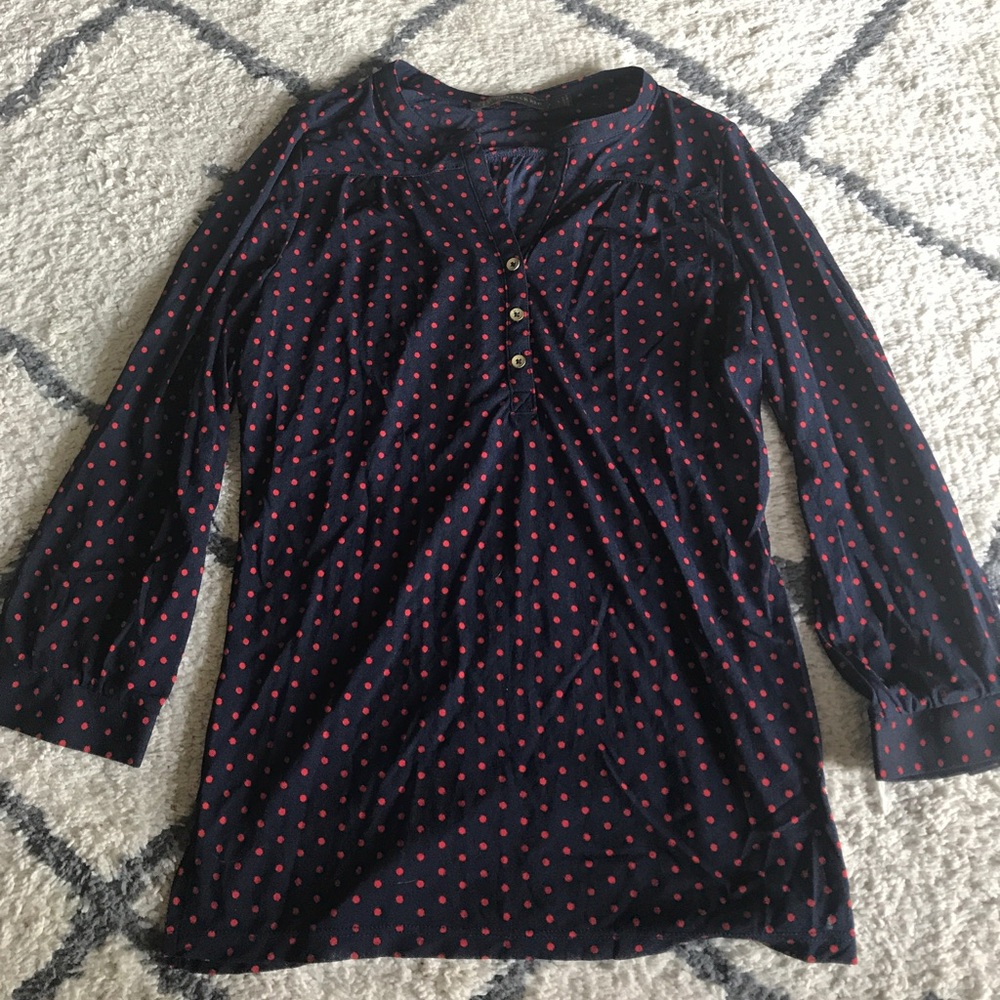 Navy and red polka dot top