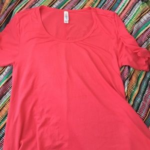LuLaRoe perfect Tee