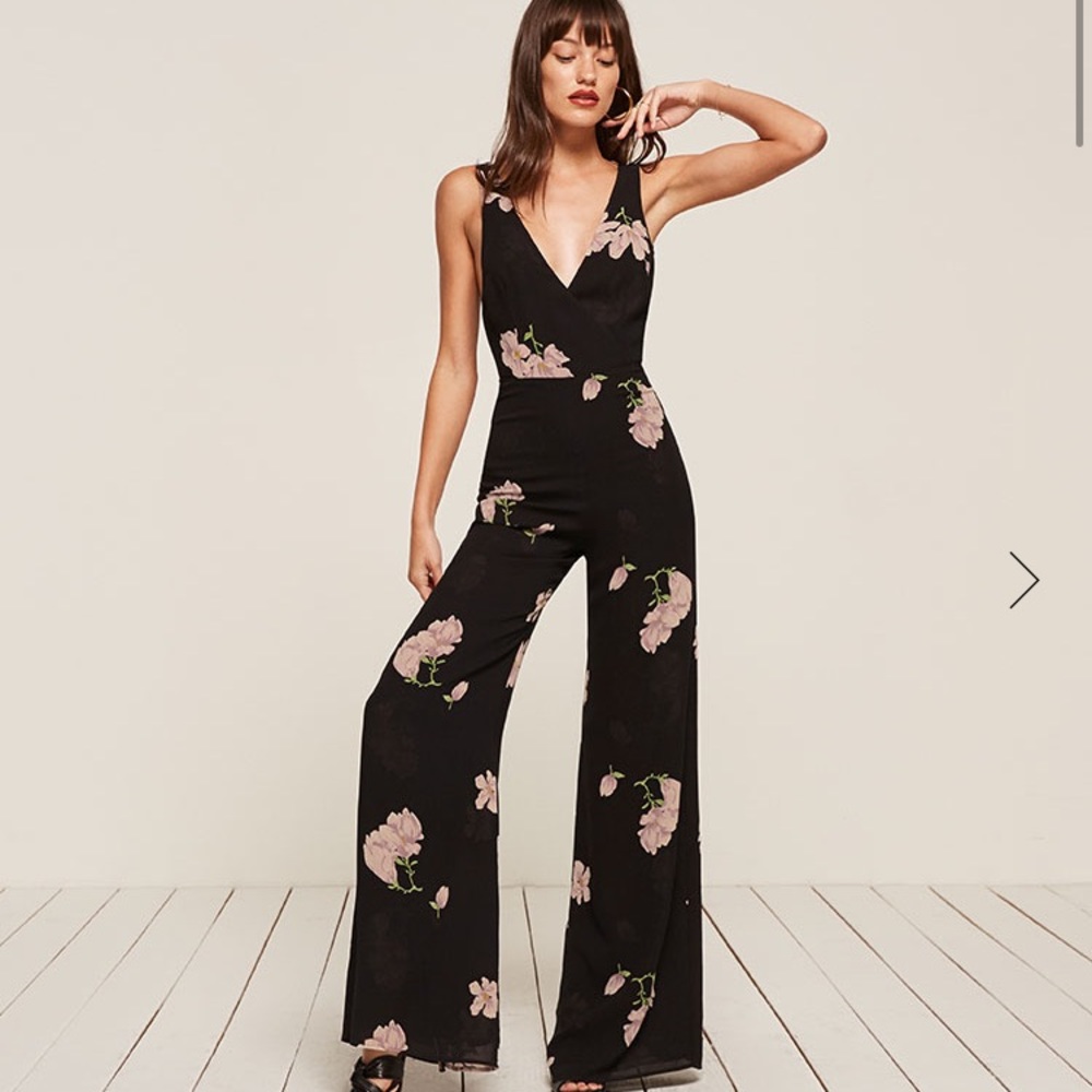 FOUND!!! ISO Reformation Darcy Jumpsuit in 4 or 6!