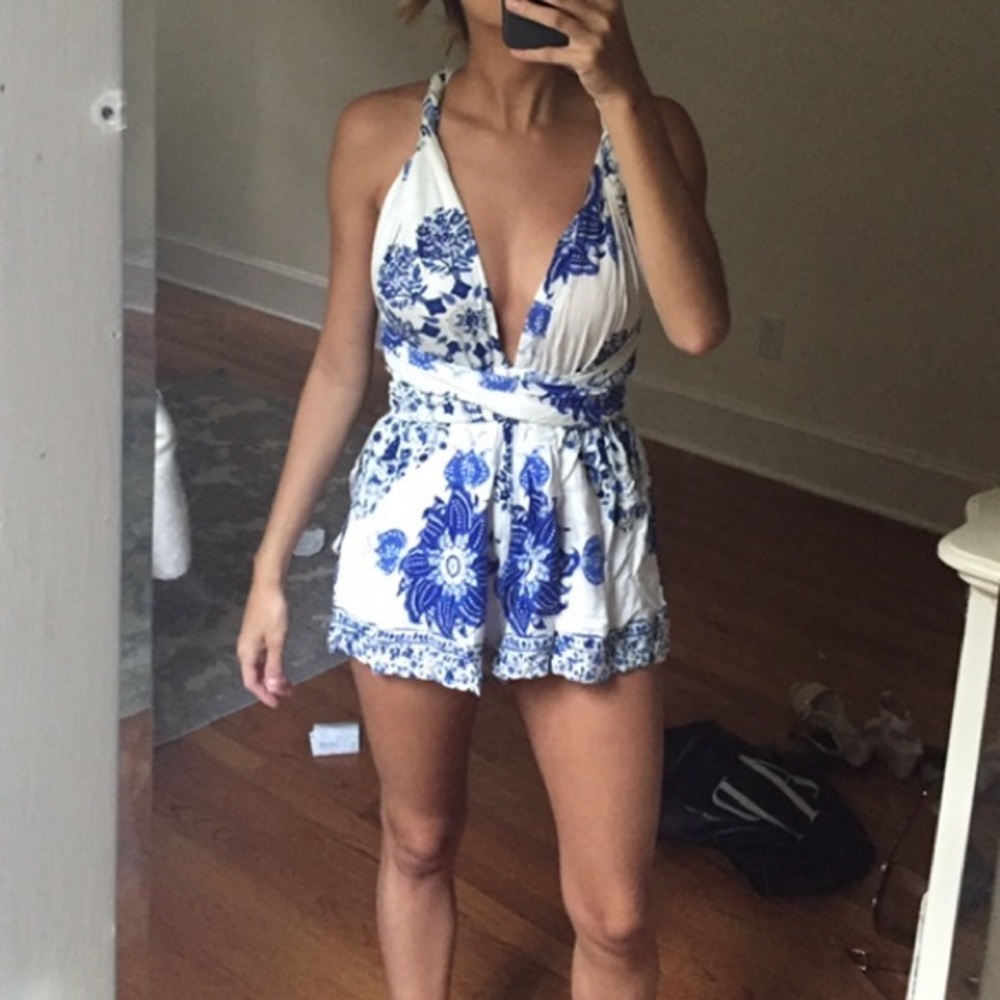 LF Romper Size 8 US Small