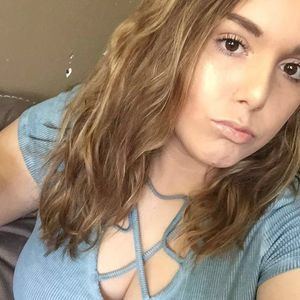 Meet your Posher, Tabitha