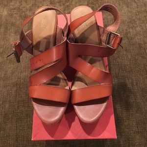 Mossimo Women's "Julie" Wedges - Cognac (size 9)