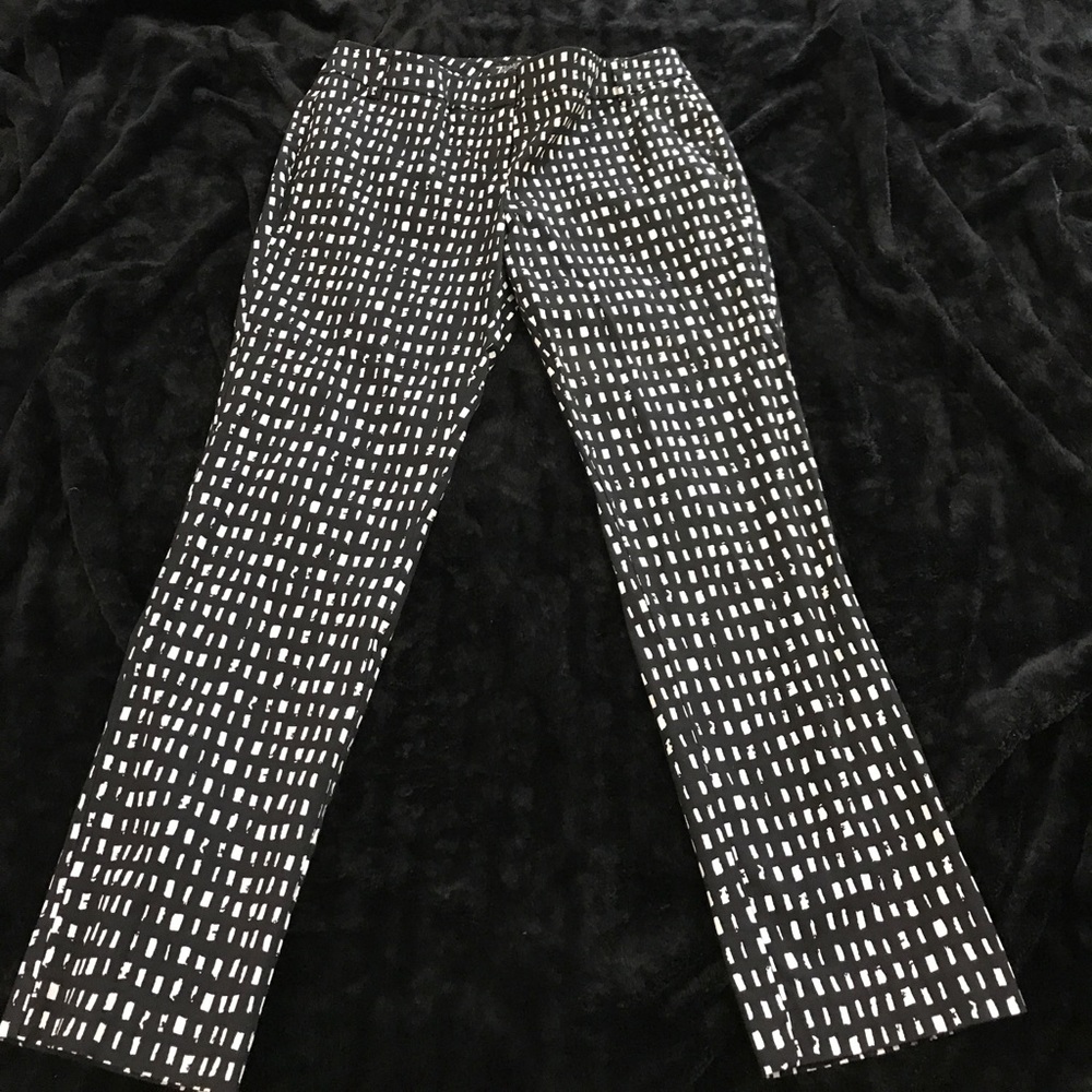 Black and white patterned Slacks