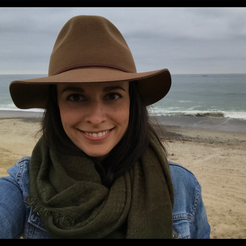 Meet your Posher, Stephanie