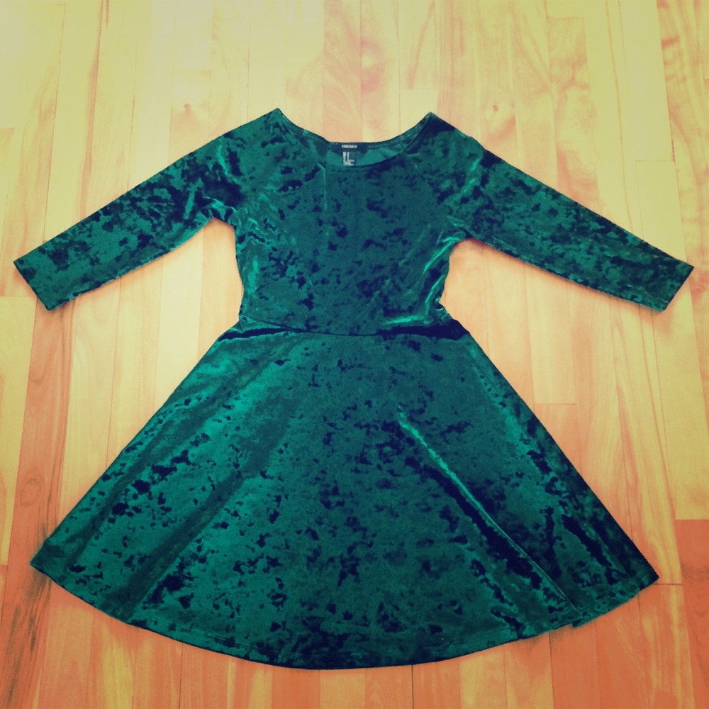 Evergreen Velvet Dress