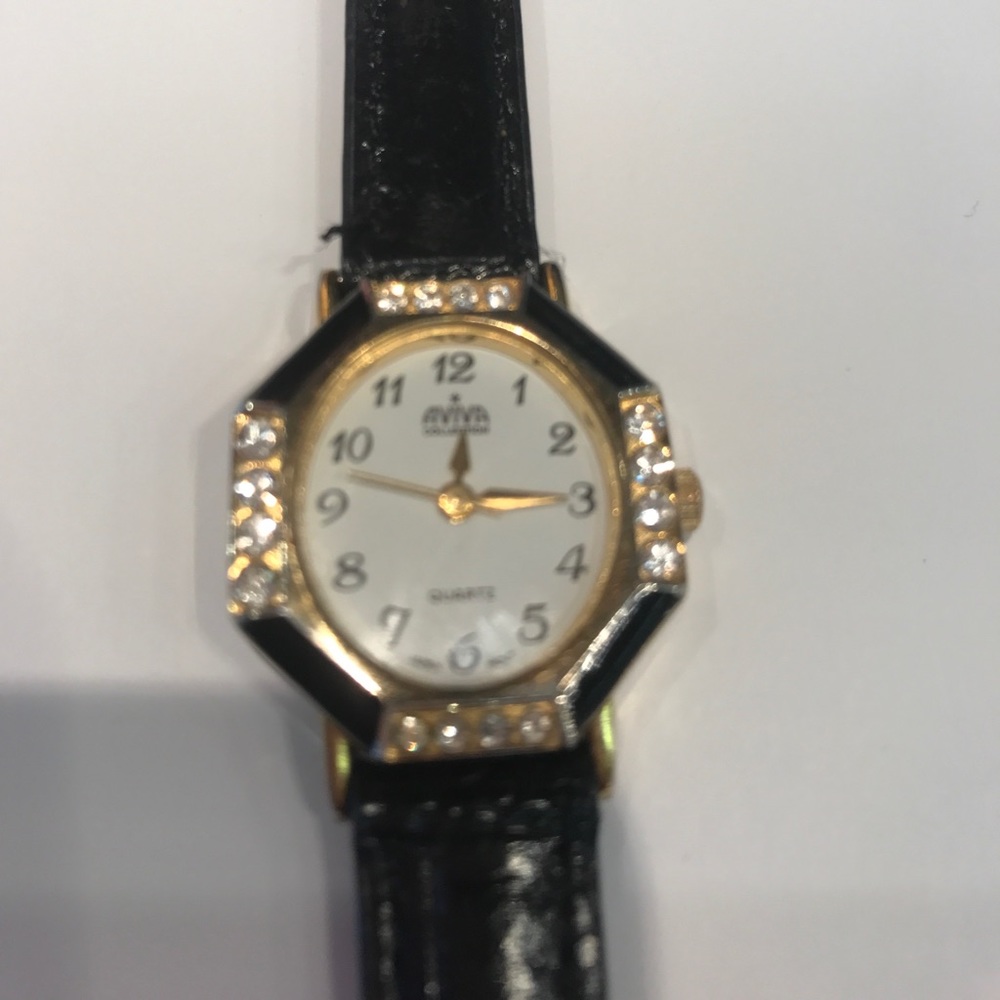 ❤❤Ladies watch $12 or 3 for $30❤❤