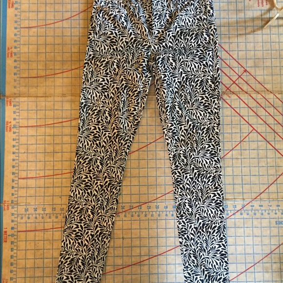 NWT J. Crew midrise toothpick fern print jean  24 - Picture 3 of 6