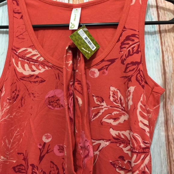 This is j tank top size s new - Picture 2 of 5