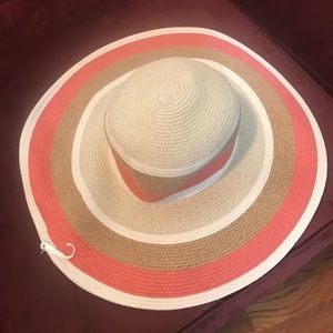 Beach hat peach and wife packable Croft &Barrow
