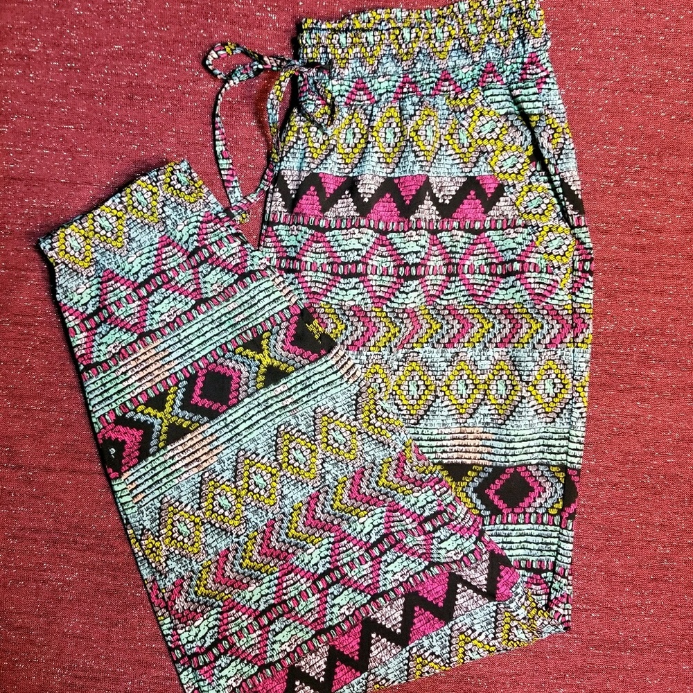 Aztec Print Shine Joggers
