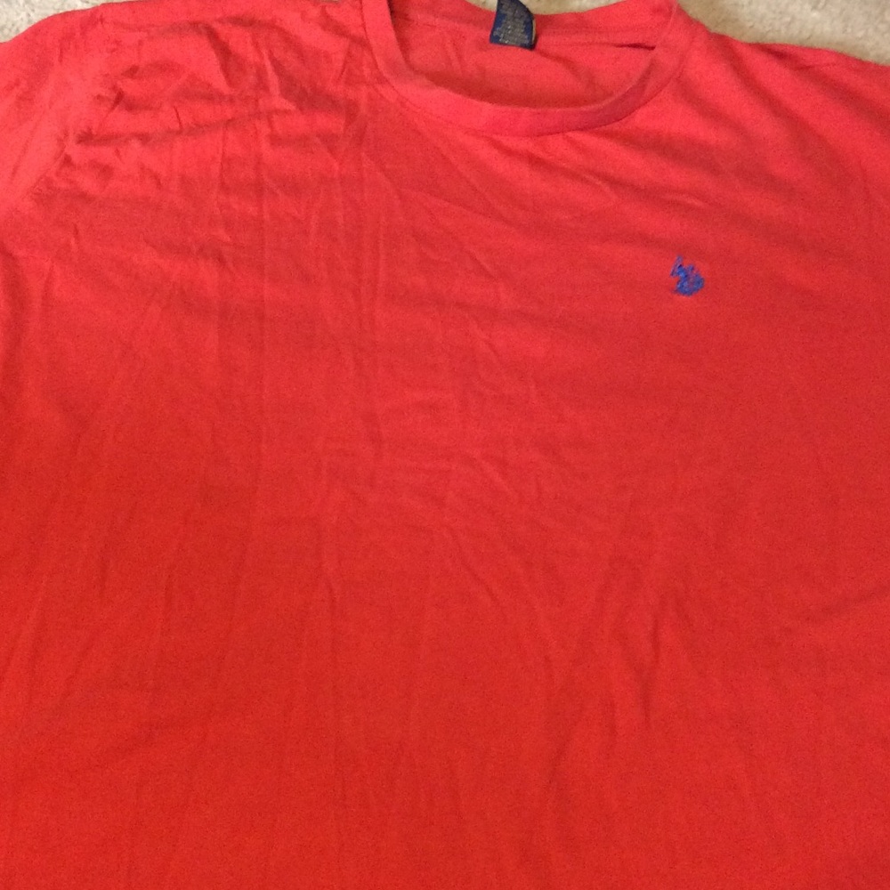 Short sleeve shirt