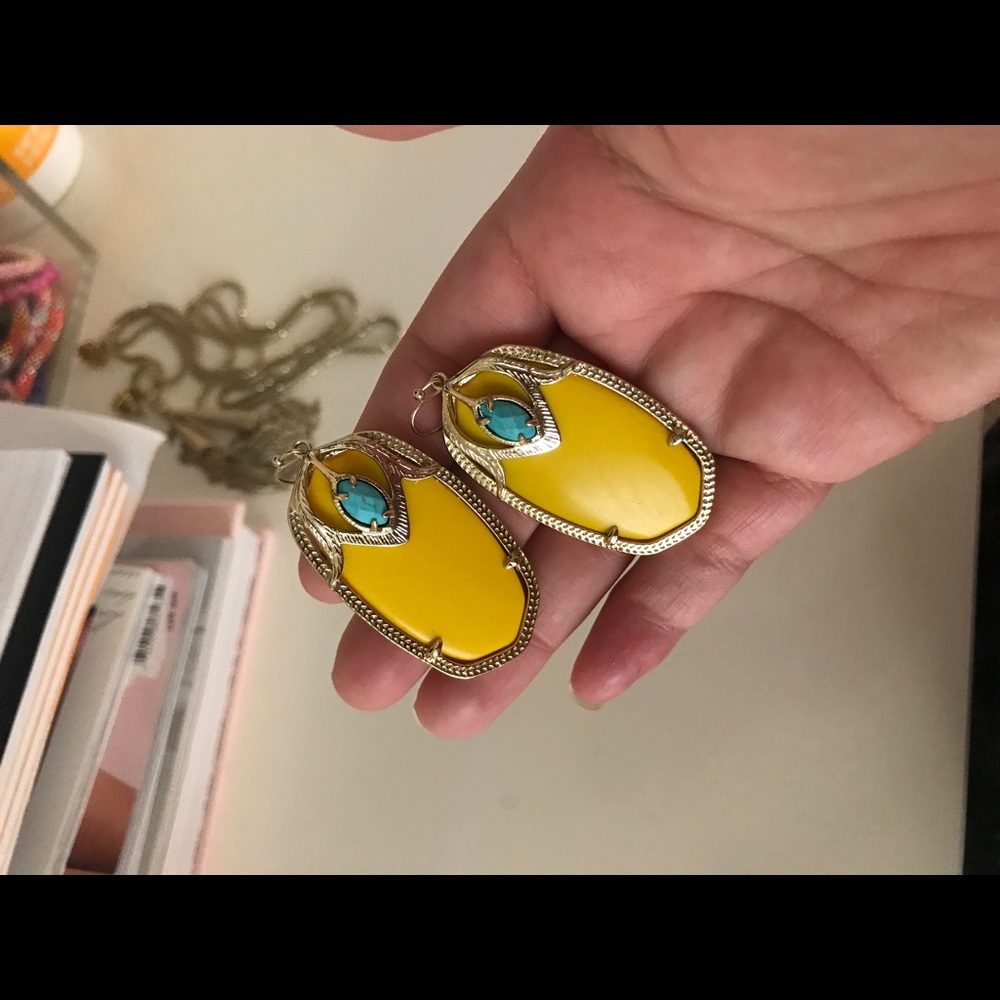 kendra scott darby earrings