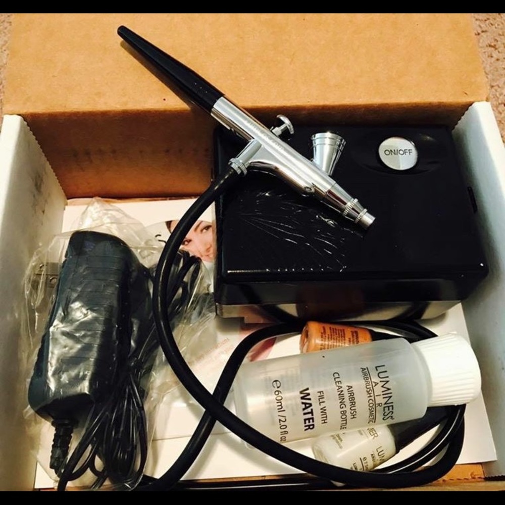 Never Been Used Air Brush Machine