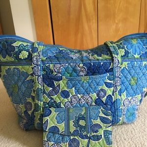 Vera Bradly Oversized Tote and Matching Wallet