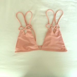 NWOT Acacia Kekaha Top