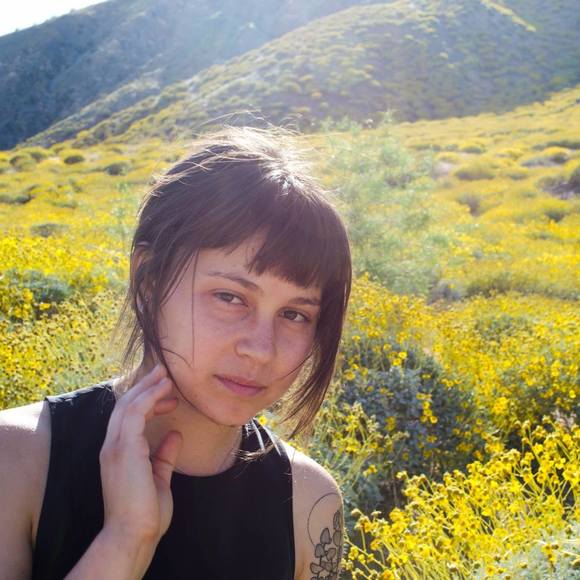 Meet your Posher, Jessica - Picture 1 of 1