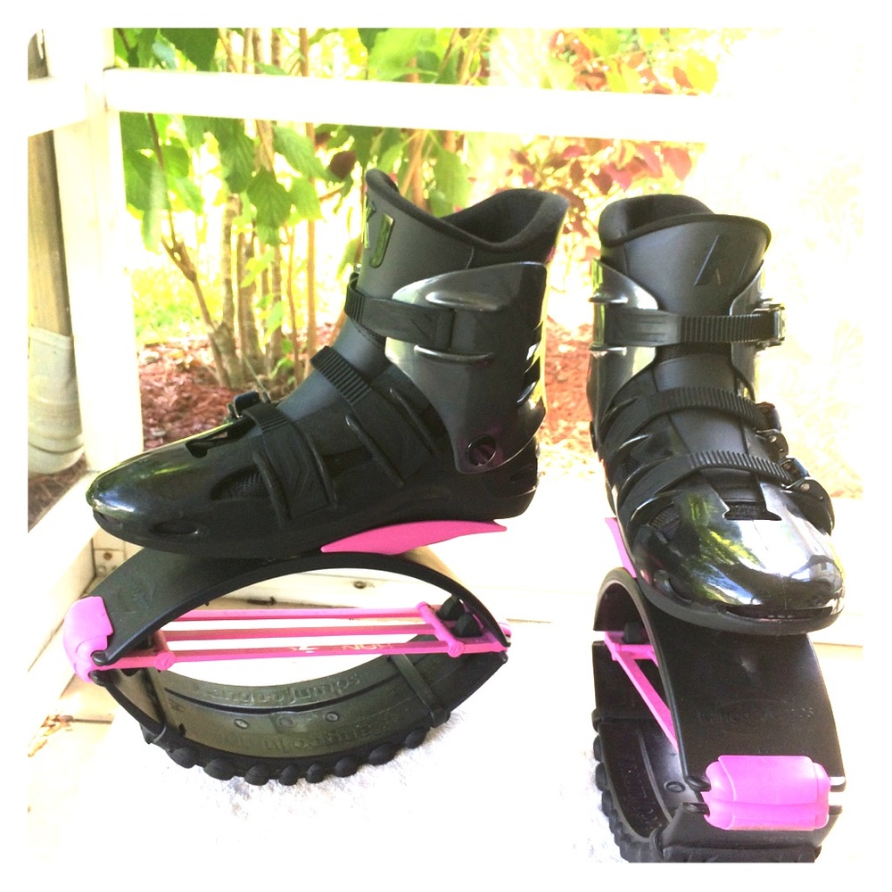 Trampoline boots + custom bag