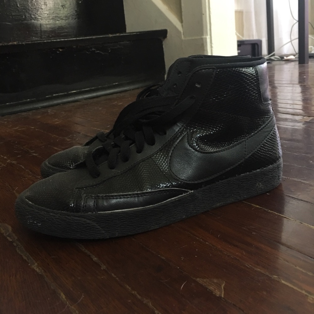 Ankle high Nikes
