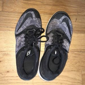 NIKE women's running sneakers