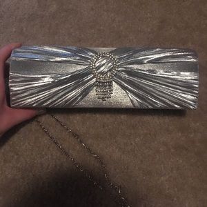Silver clutch with long chain