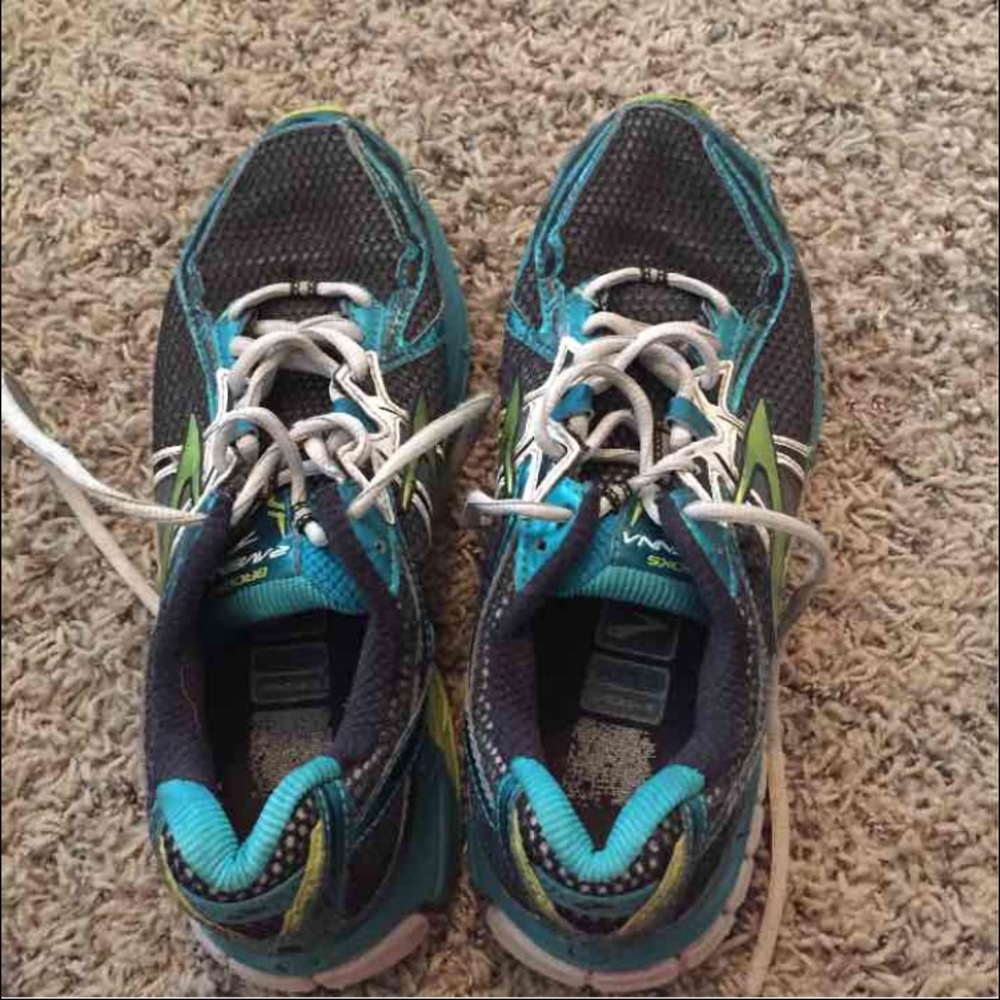 Women's Running Shoes