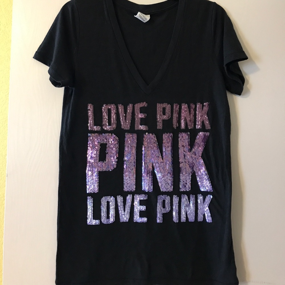 VS Pink tee L