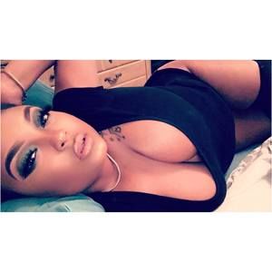 Meet your Posher, Krystal