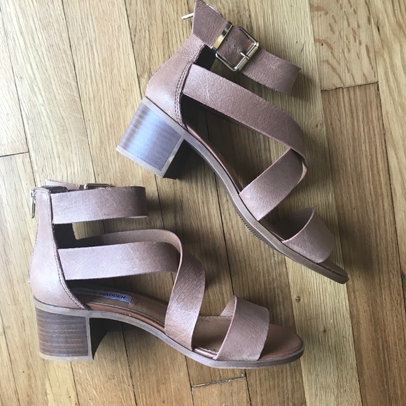 Steve Madden Shoes - Steve Madden gladiator sandals