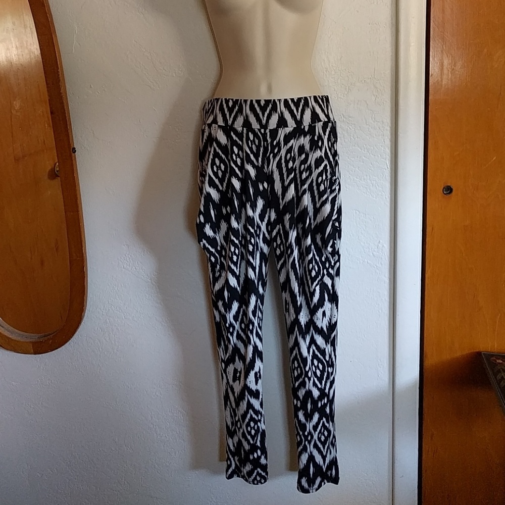 Eye Candy Tapered Pants