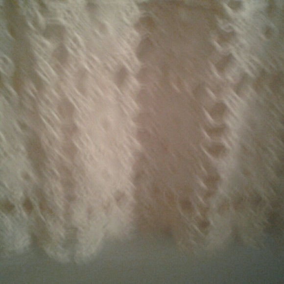 Crocheted cotton coverup - Picture 2 of 4