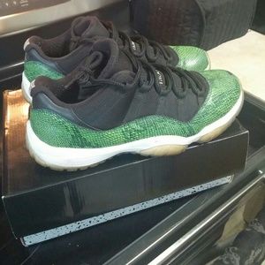 Jordan snake skin 11s