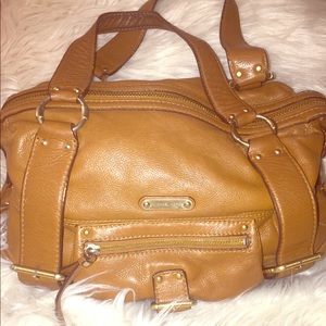Micheal Kors purse
