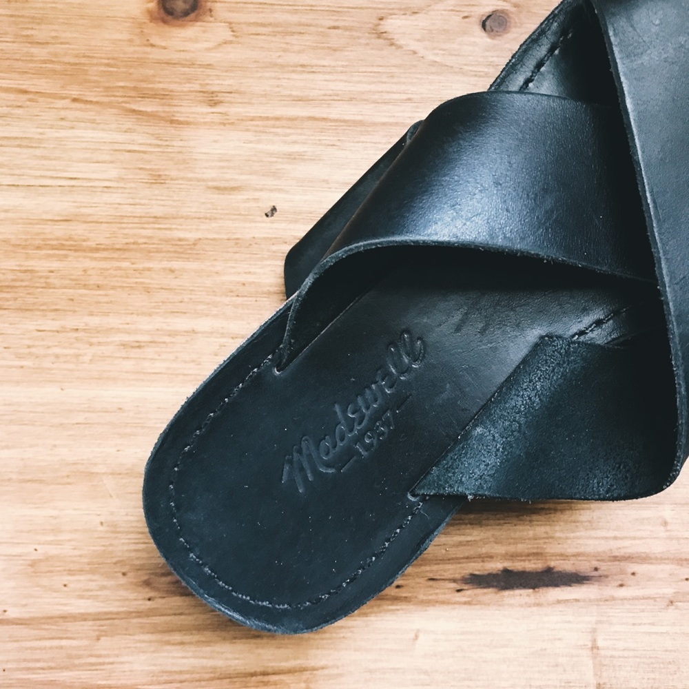 Madewell Raven Crisscross Slide Sandals (used)