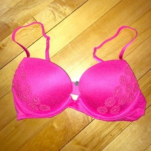 Hot pink Aerie's bra