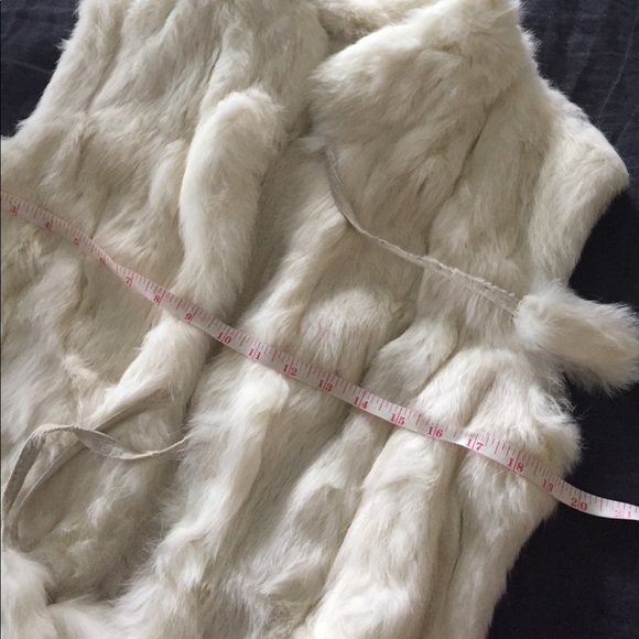 Rabbit Vest - Picture 3 of 4
