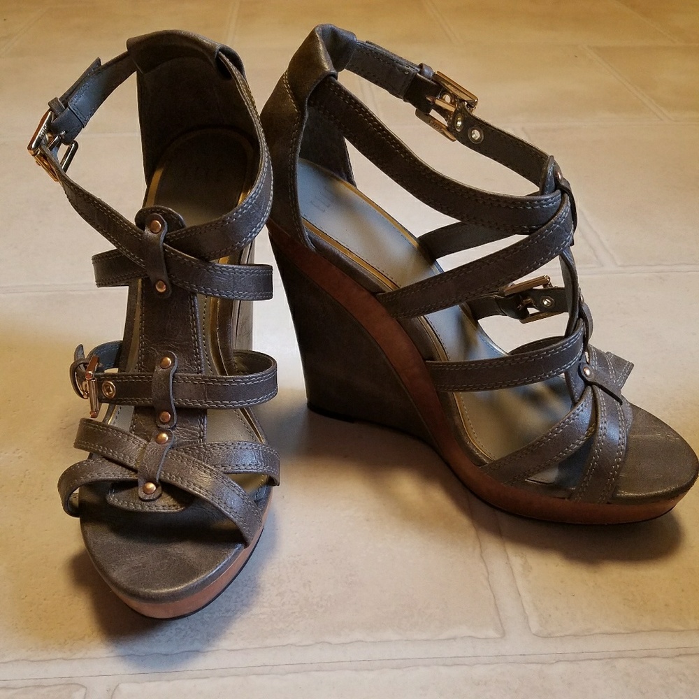Wedge sandals