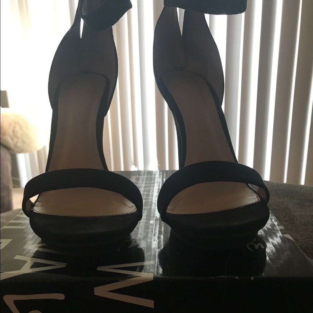 Black heels