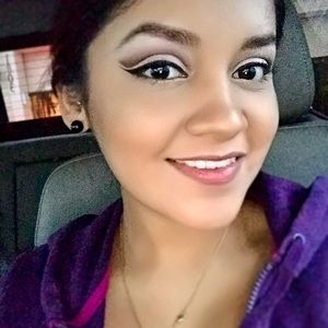 Meet your Posher, Yaritza