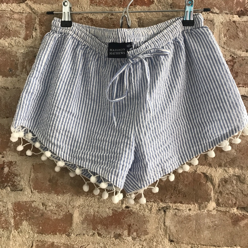Seersucker Pom Pom shorts