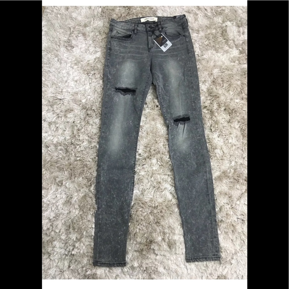 HIDDEN High Waist Gray Distressed Stretchy Jeans - Picture 4 of 7