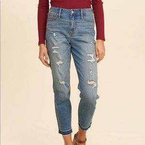 Hollister high-rise boyfriend jeans