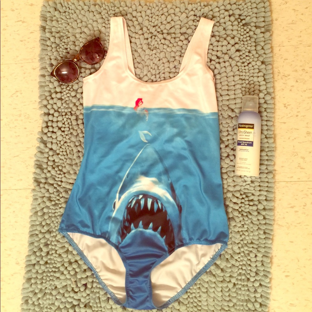 One piece swimsuit
