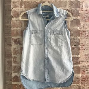 Madewell denim sleeveless button-down