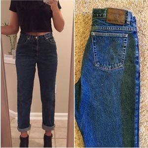Vintage high waisted jeans