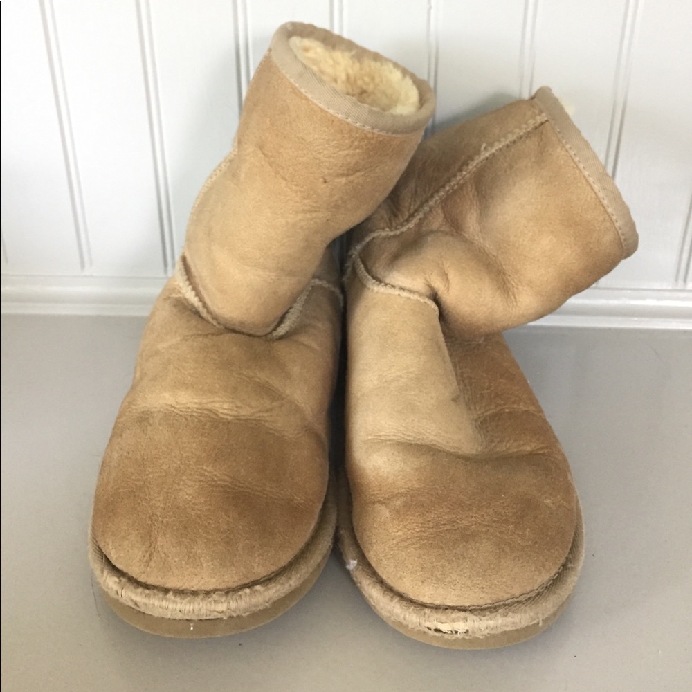 Girls' UGGS