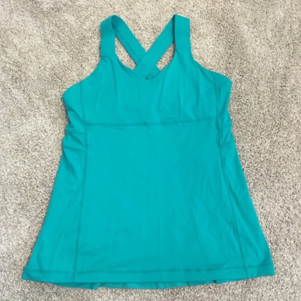 Lululemon tank
