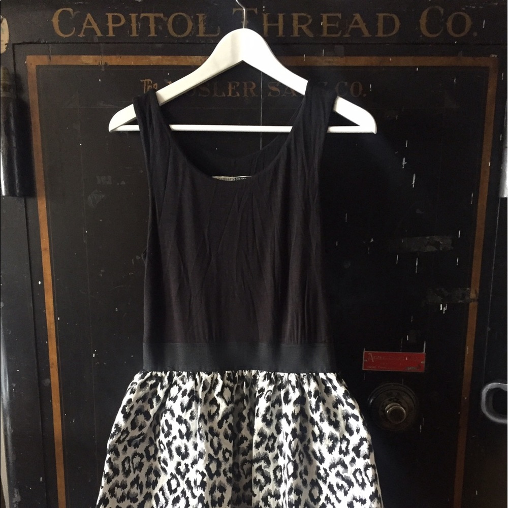 Black and silver leopard Puffy party Dress